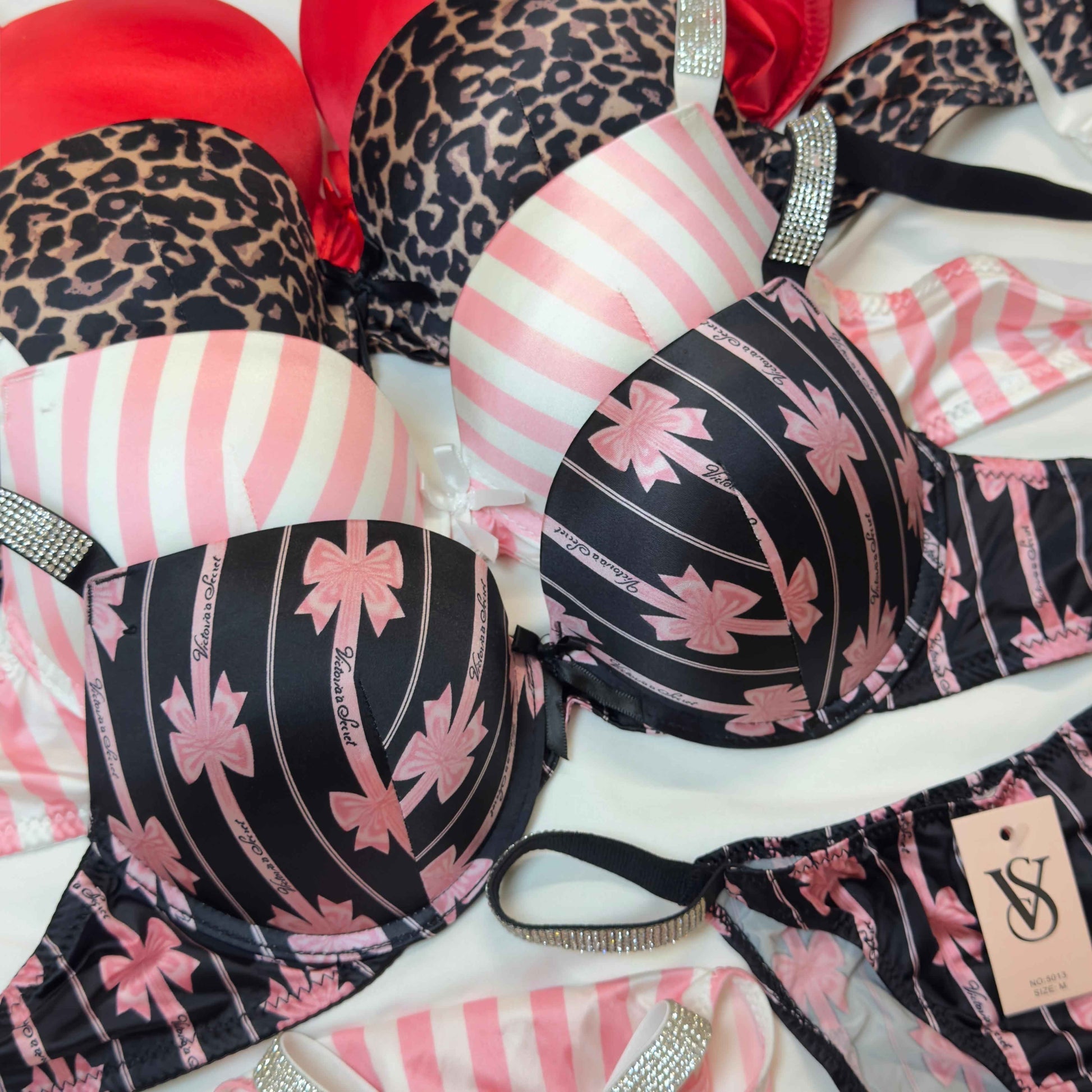 Premium Victoria's Secret Bra Set(push up) - My Store