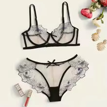 Imported elegance with the Lace Bloom Bra & Panty Set - My Store