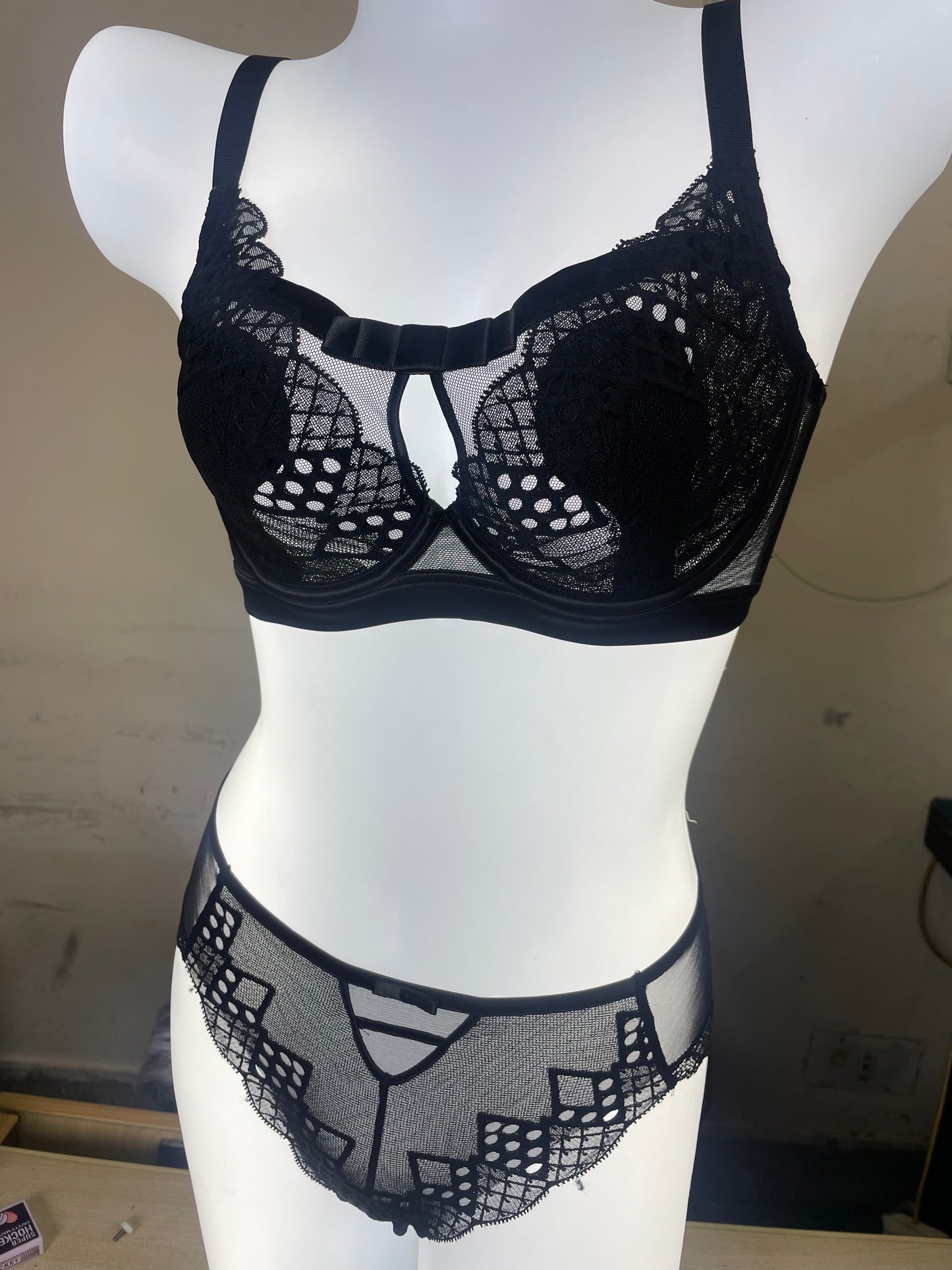 Light Padded Lace Net Bra & Panty Set - My Store