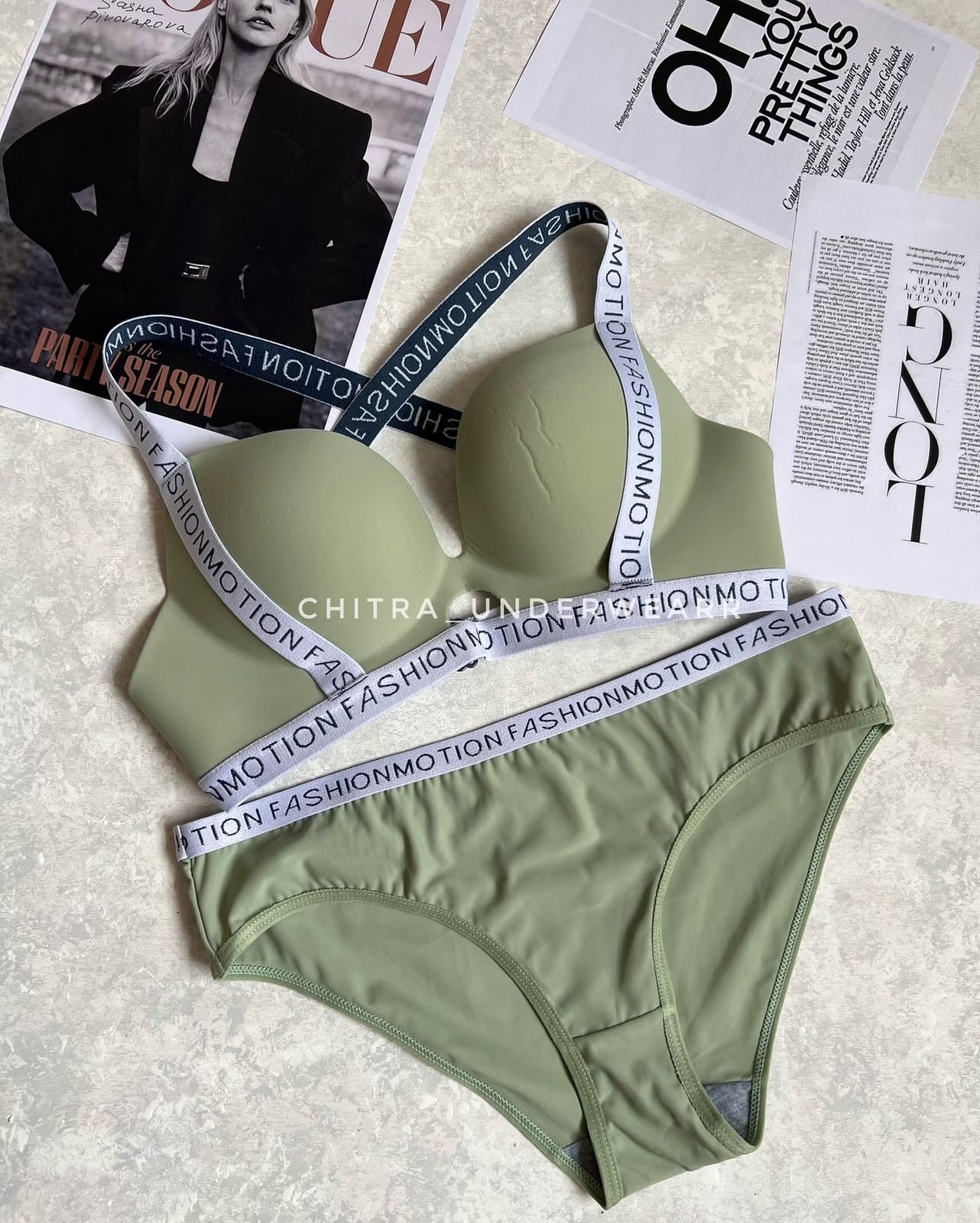 2pcs Women's Non-Underwire Letter Strap Bra and Panty set - My Store