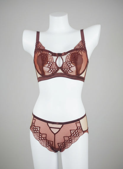 Light Pad Lace Bra & Panty Set