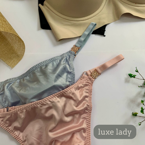 SILK LIGHT PUSH UP BRA SET - My Store